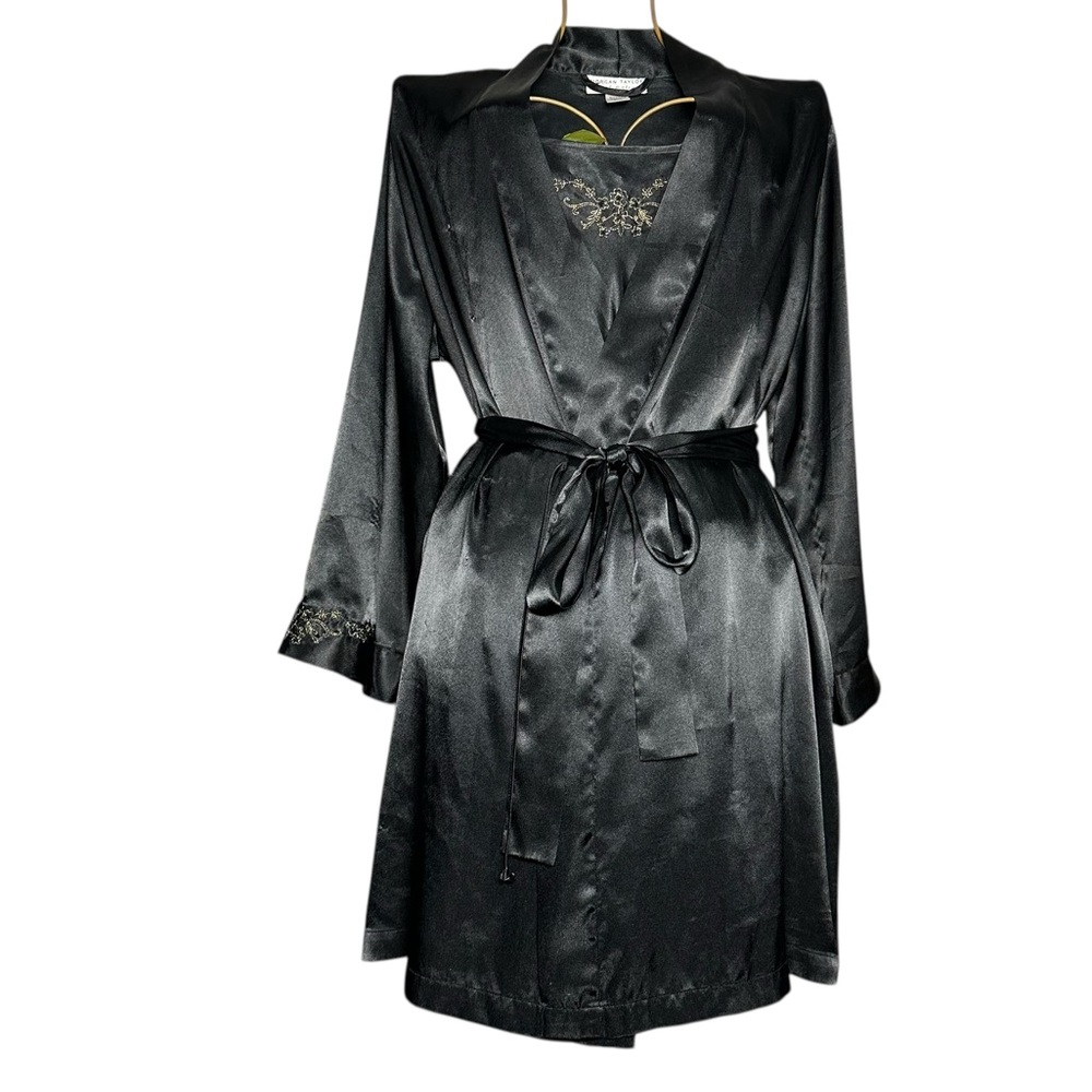 Morgan Taylor Intimates Black Satin Robe / Nightgown Set w/ Gold Embroidery Sz L